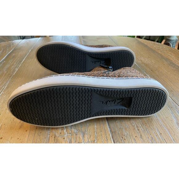 Clarks Pawley Adwin Womens Cheetah Suede Slip-On Fashion Sneakers, sz 9.5 - Picture 8 of 11